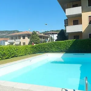 Welcome Traveller La Perla Garda